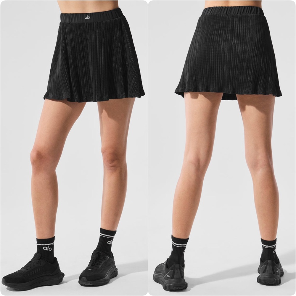 NWT‎ ✨ Alo Yoga Micro Plisse Tennis Skirt Black Size X-Small